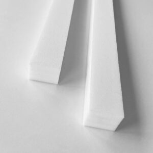 Fuellerstaebe aus PE in weiss